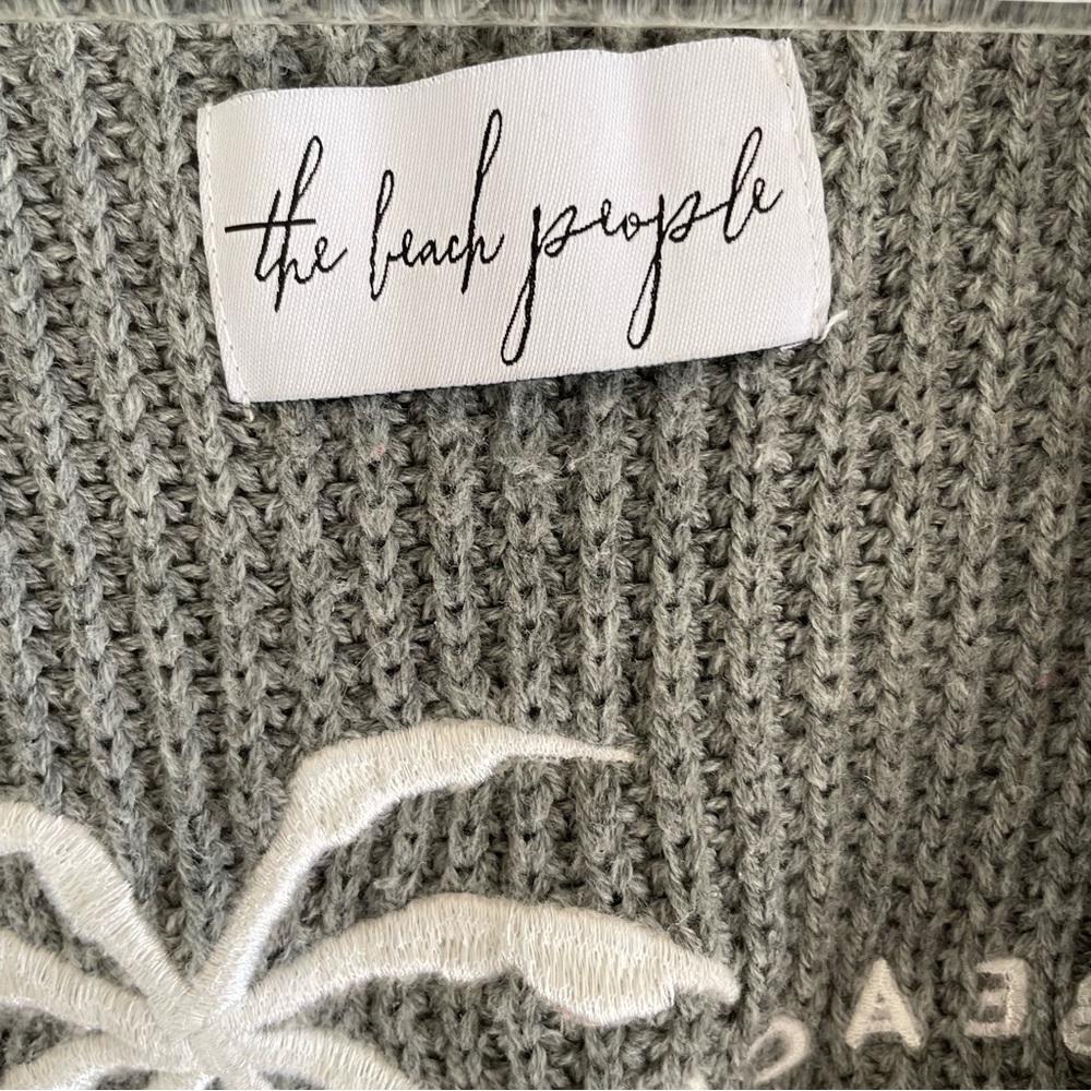 The Beach People Gray Knit Cardigan Size M/L - Picture 8 of 13